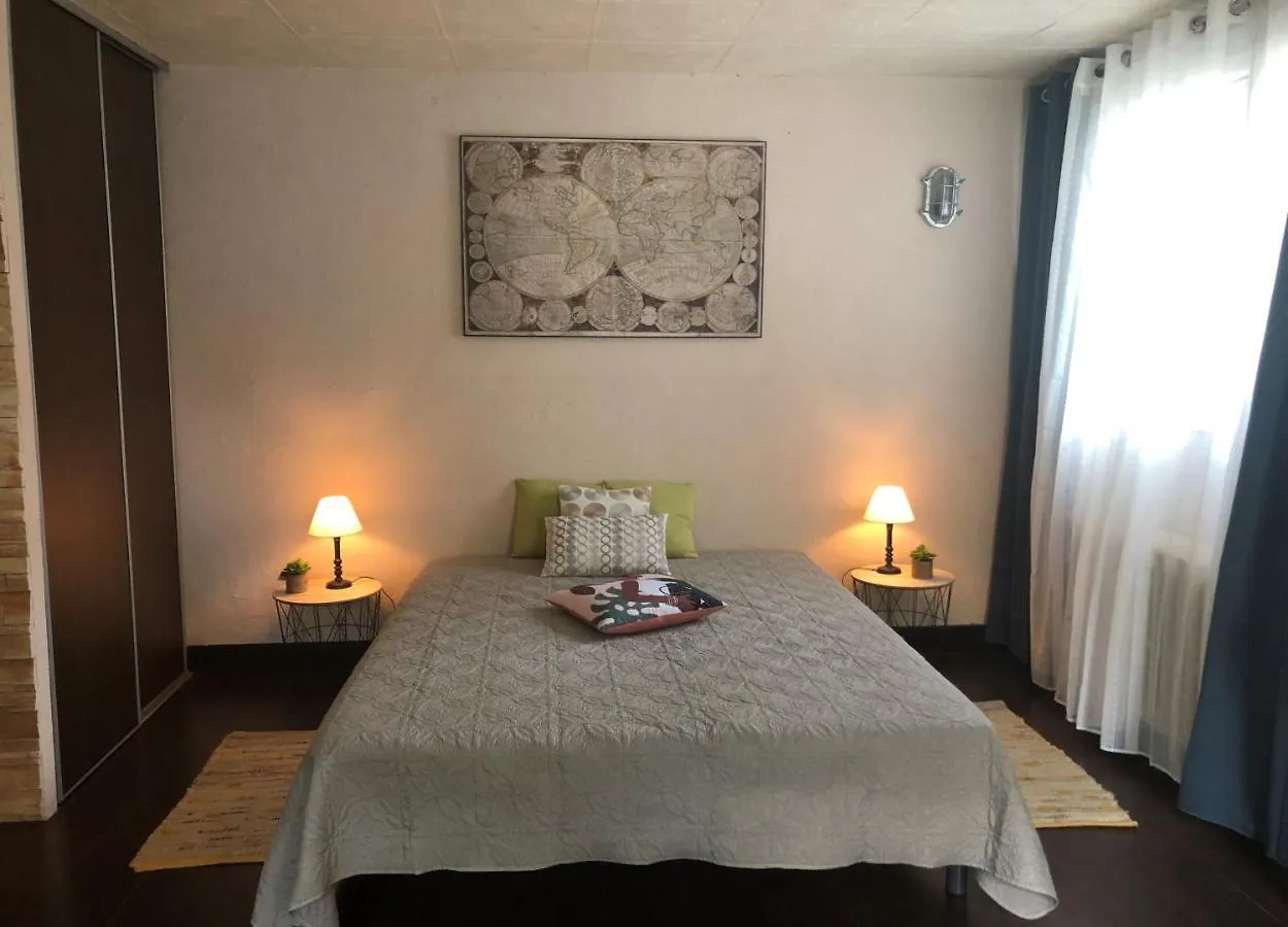Studio Bijou Plage Antibes Juan-les-Pins France