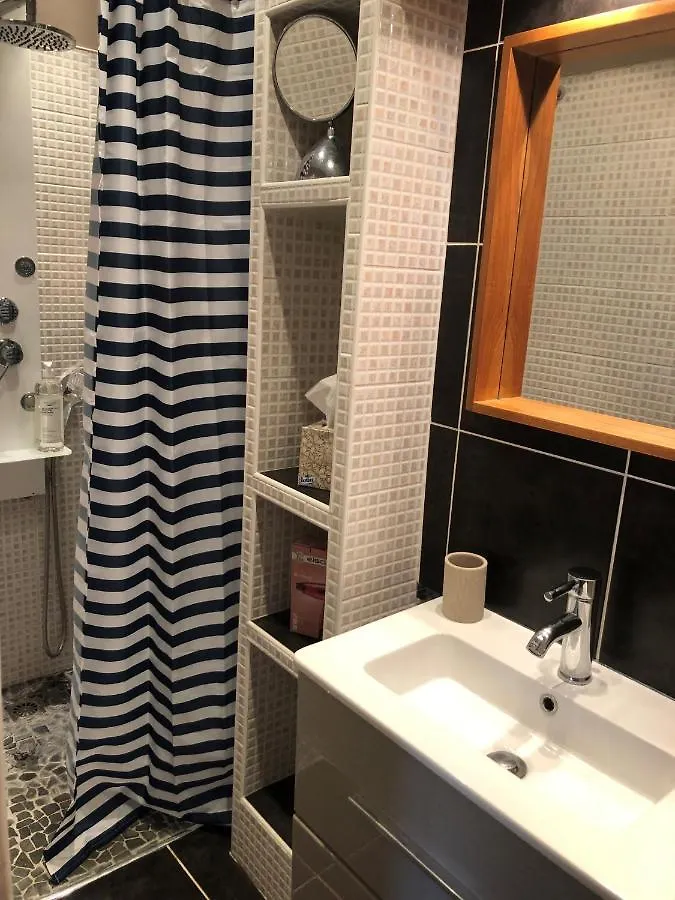 Studio Bijou Plage Antibes Juan-Les-Pins France